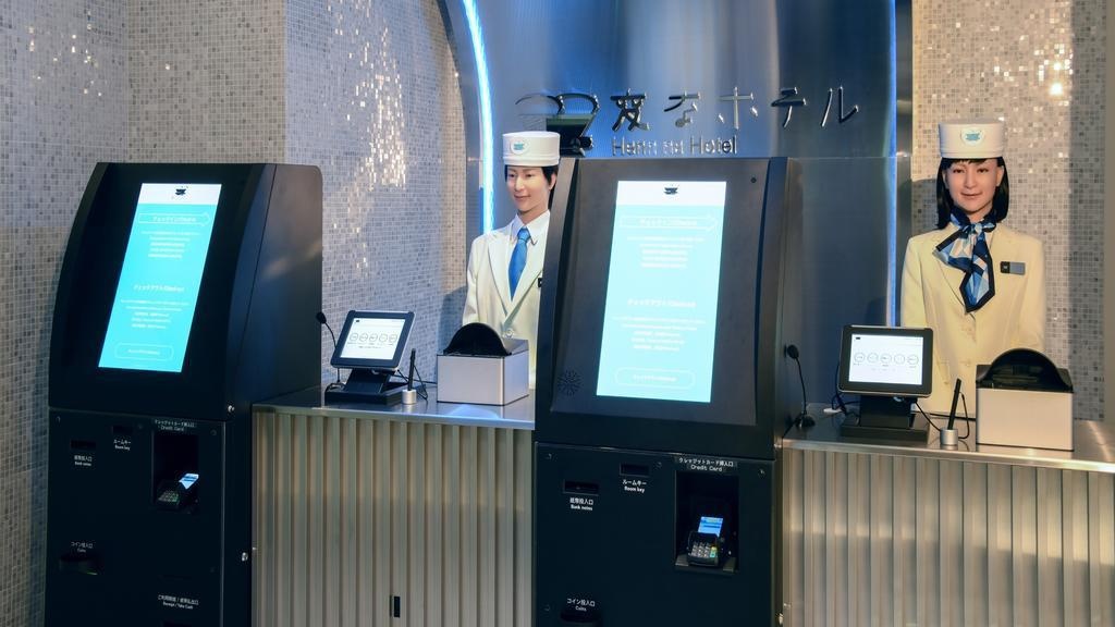 Trai nghiem khach san robot doc dao tai Tokyo hinh anh
