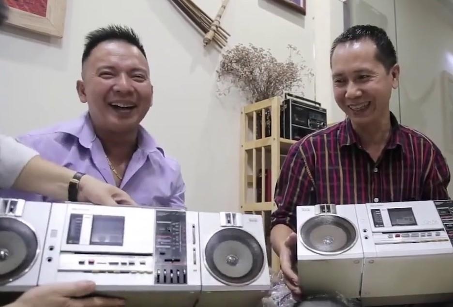 Bo suu tap gan 1.000 chiec radio cassette co o Ha Noi hinh anh