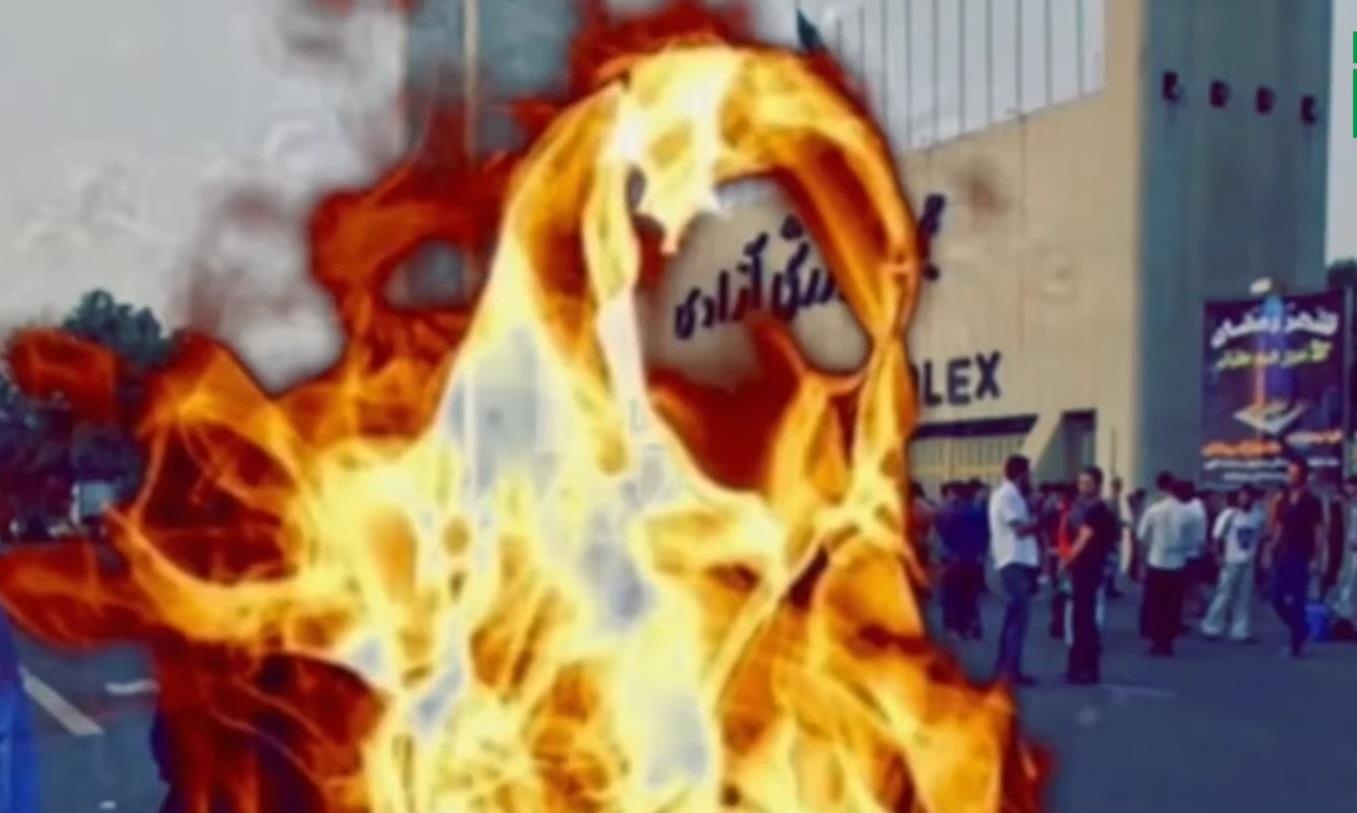 Co gai tu thieu vi bi cam vao san xem bong da hinh anh