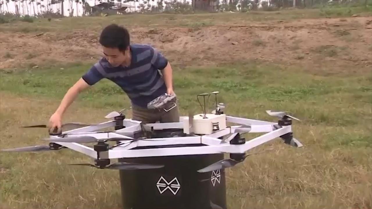 Ky su Viet Nam che tao thanh cong may bay dien hinh anh