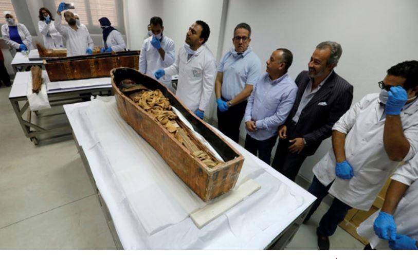 Ben trong quan tai xac uop 3.400 nam tuoi vua mo o Ai Cap hinh anh