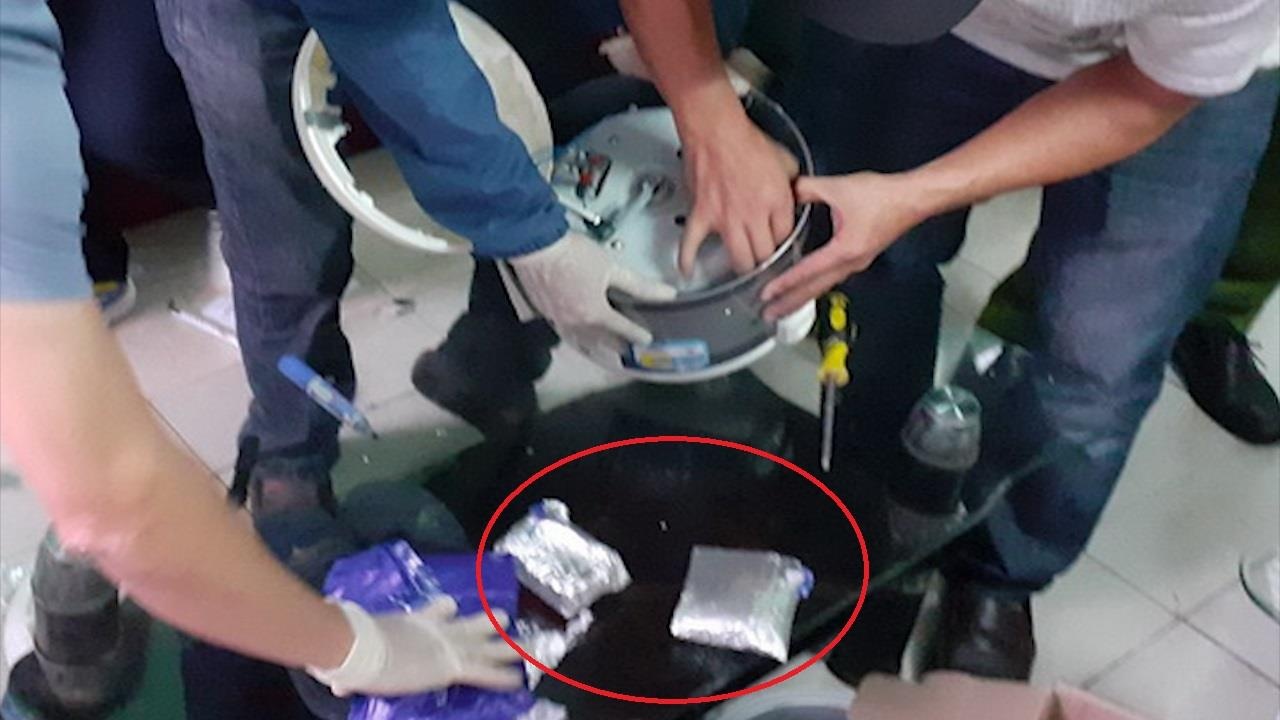 Van chuyen 3.000 vien ma tuy tu Lao ve giau trong noi com dien hinh anh