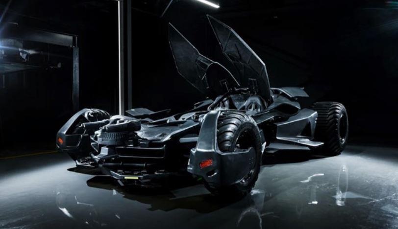 Sieu xe Batmobile cua 'nguoi doi' duoc rao ban voi gia gan 850.000 USD hinh anh