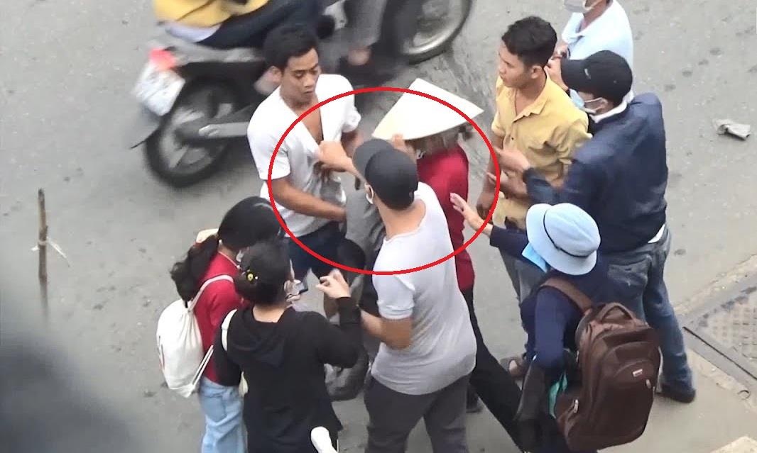 Cac nan nhan bi bang moc tui danh toi boi o TP.HCM hinh anh