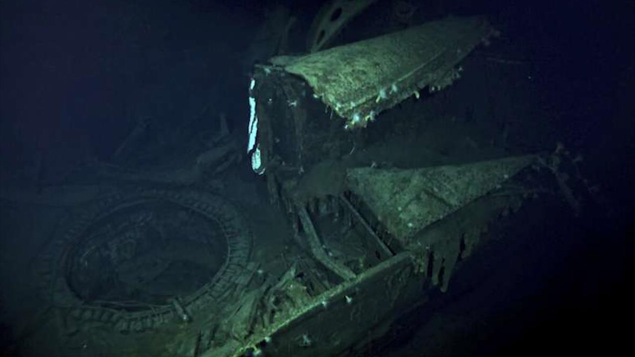 Lung suc day Thai Binh Duong de tim tau chien chim hoi The chien II hinh anh