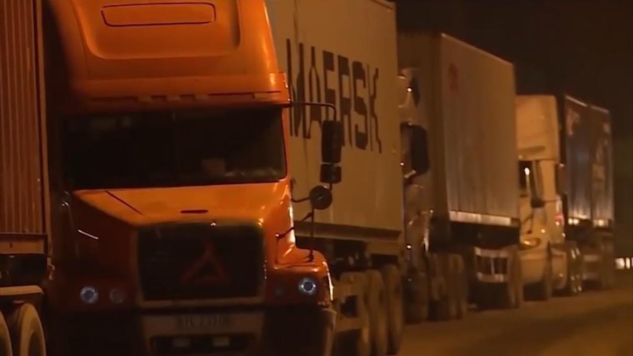 'Hung than' container bit kin cua ngo TP.HCM hinh anh