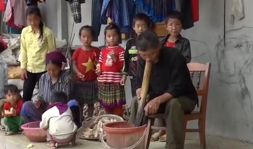 Lao dong 'chui' sang Trung Quoc bi bat coc hinh anh