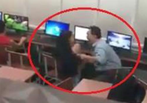 Hinh anh thay giao sam so nu sinh trong lop hoc hinh anh