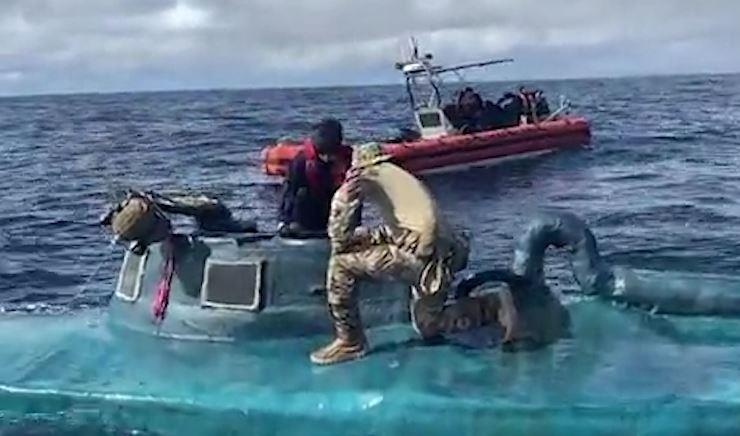 Tau ngam cho hon 2 tan ma tuy tim cach lan khi bi tuan duyen My ruot hinh anh