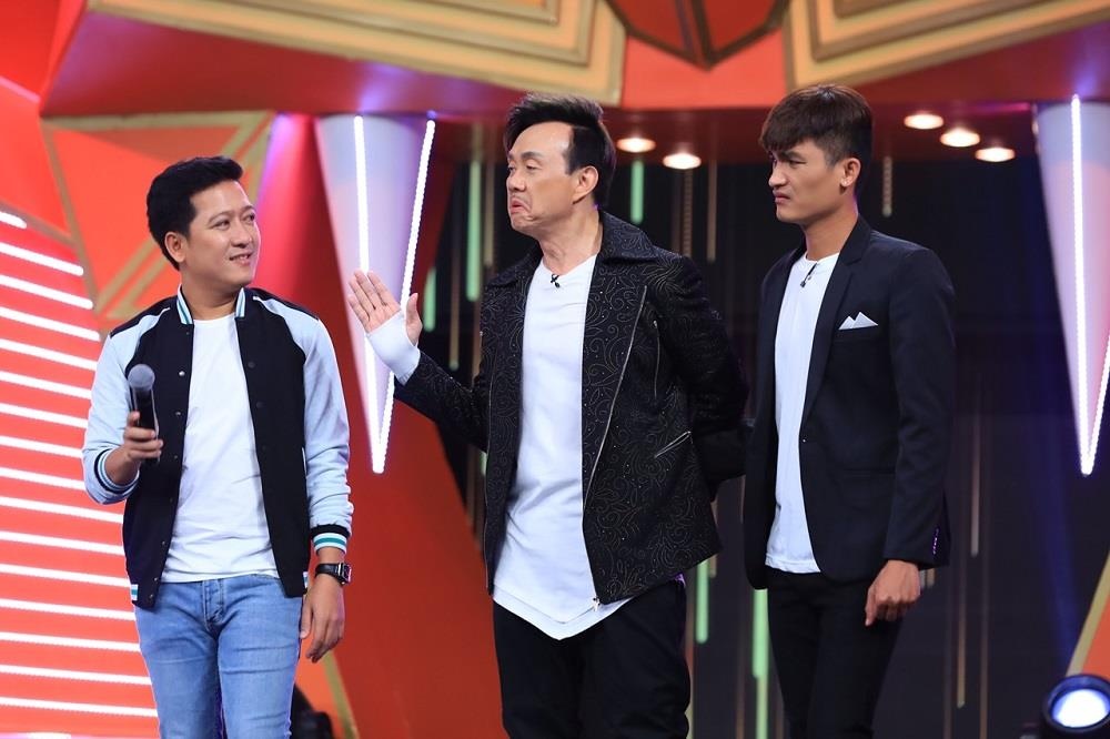 Lam Vy Da to Chi Tai xai do gia hinh anh