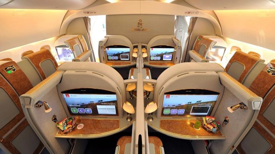 Cach kiem tien nho khoang hang nhat cua cac hang bay hinh anh