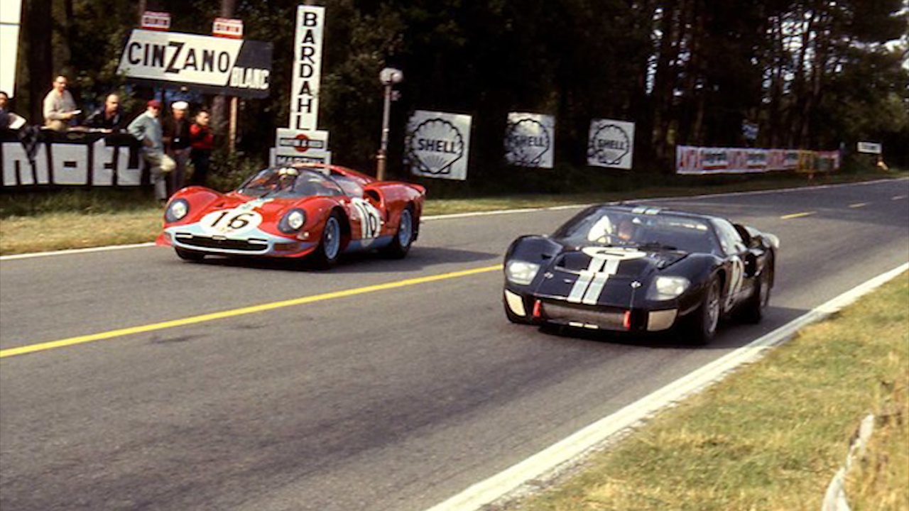 Cuoc doi dau khoc liet giua 2 thuong hieu Ford va Ferrari hinh anh