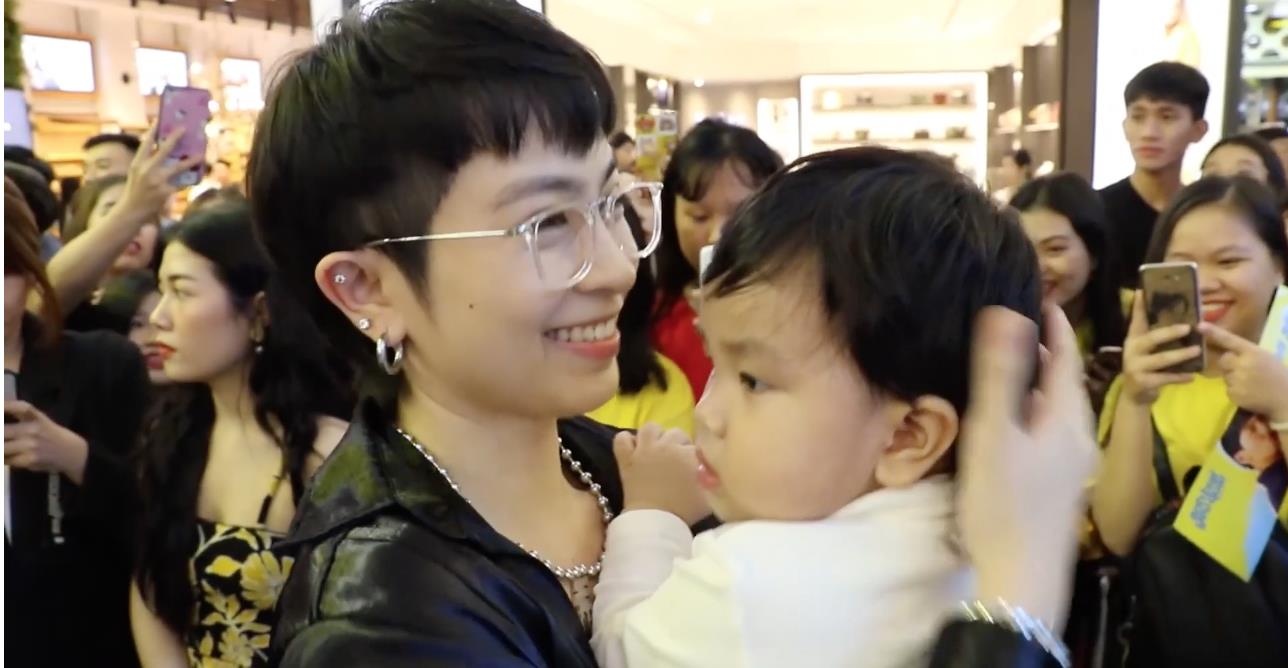 Gil Le cham be trai o su kien hinh anh