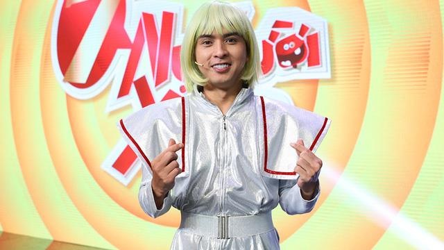 Ho Quang Hieu so hai bo chay truoc thu thach ca hat hinh anh