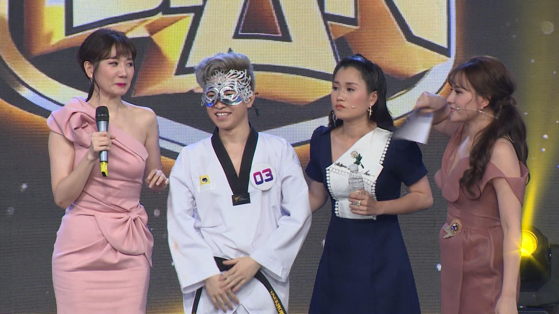 Chieu tro du thi sinh cua Kha Nhu, Quang Trung hinh anh