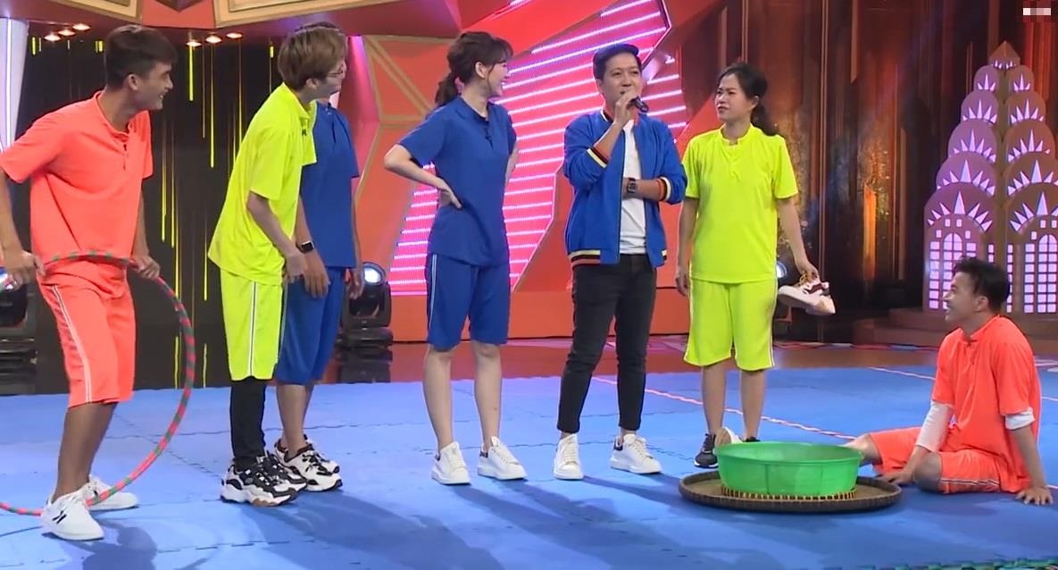 Nhung lan lan xa, roi toc gia khien dan sao Viet xau ho hinh anh