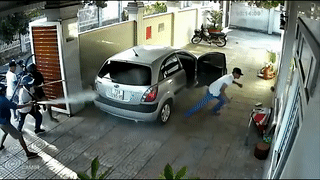 Gan chuc nguoi chem nhau loan xa o Ba Ria - Vung Tau hinh anh