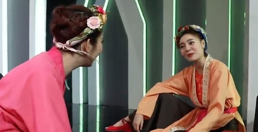 Hau truong ghi hinh game show cua nghe si Viet hinh anh