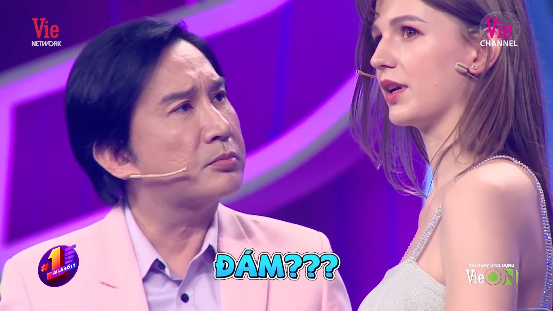 Kim Tu Long gay cuoi khi ca cai luong va noi tieng Anh hinh anh