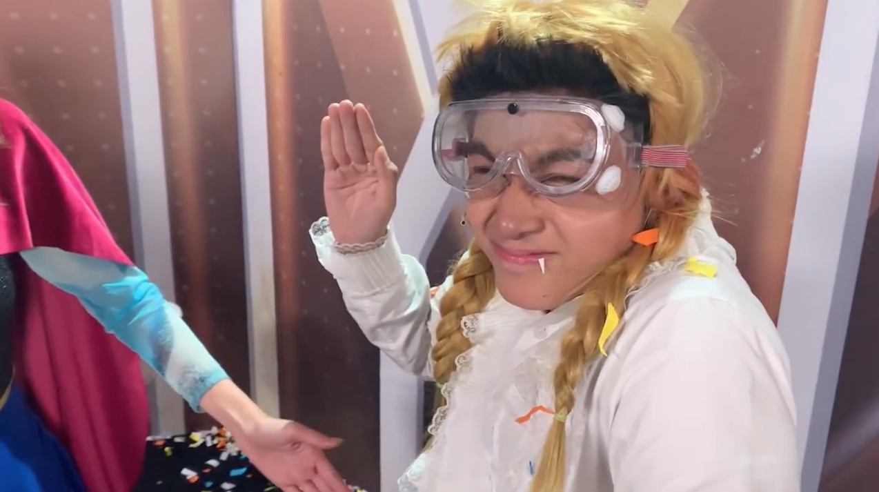 Ninh Duong Lan Ngoc co tinh hai Jun Pham khi ghi hinh hinh anh