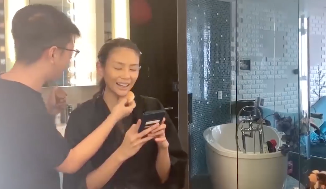 Mat moc cua Vo Hoang Yen hinh anh