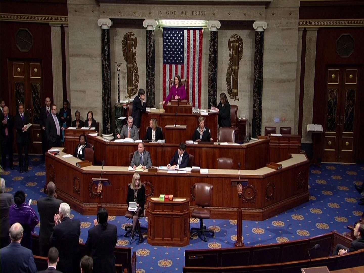 Ong Trump tro thanh tong thong My thu ba trong lich su bi luan toi hinh anh