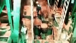 Nguoi dan ong bi dan khoan de tu vong tai cho hinh anh