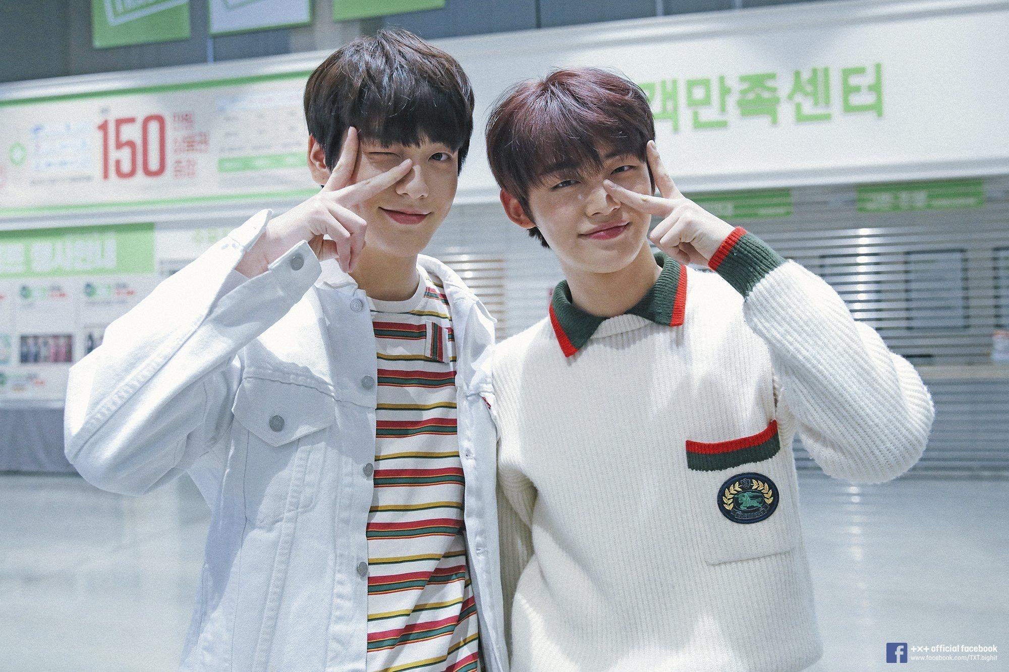 Soo-Bin va Yeon-Jun cua nhom TXT quay video hai huoc hinh anh