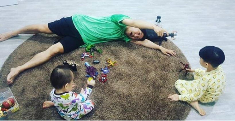 To am cua vo chong Haha va ba nhoc ty hinh anh