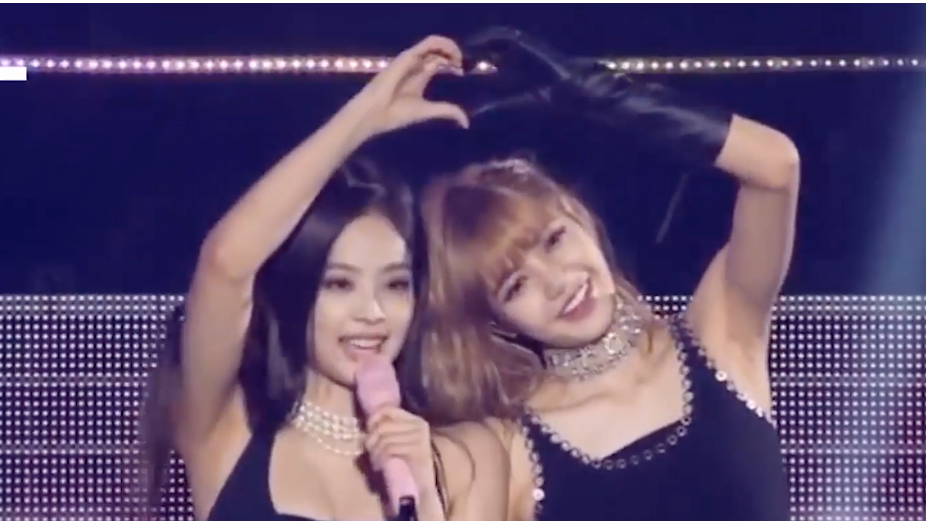 Lisa lot top 33 nhan vat hot nhat Trung Quoc nam 2019 hinh anh