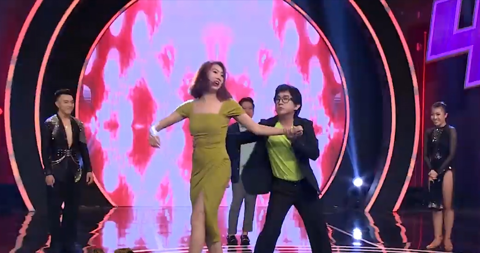 Thuy Ngan va Kim Tu Long nhay hai huoc hinh anh