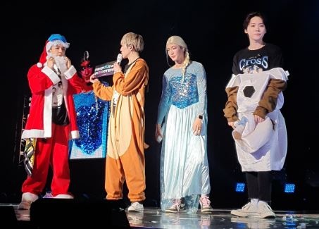 Lee Seung Hoon (WINNER) hoa Elsa, cover 'Let It Go' hinh anh