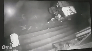 Ten cuop bi nhan vien nem binh gas vao dau tu vong hinh anh