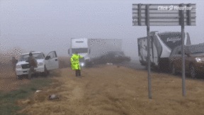 Container mat lai de bep xe canh sat hinh anh