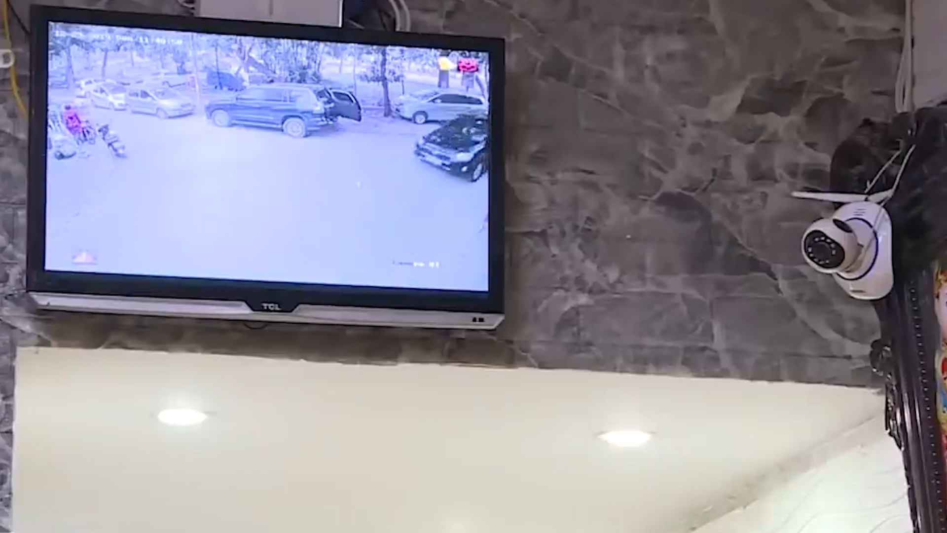 Camera nha rieng co de bi hacker tan cong? hinh anh