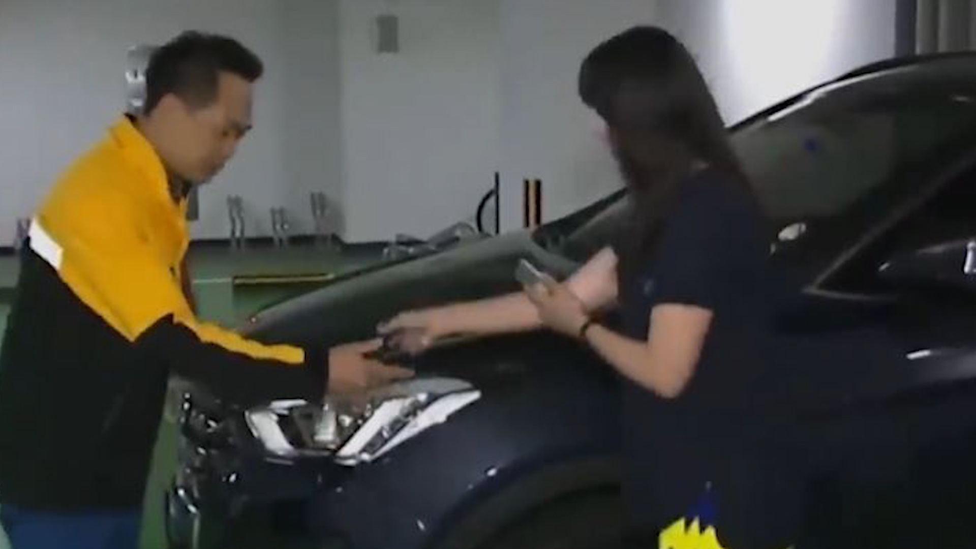 Dich vu goi xe cho nguoi say ruou no ro tai chau A hinh anh