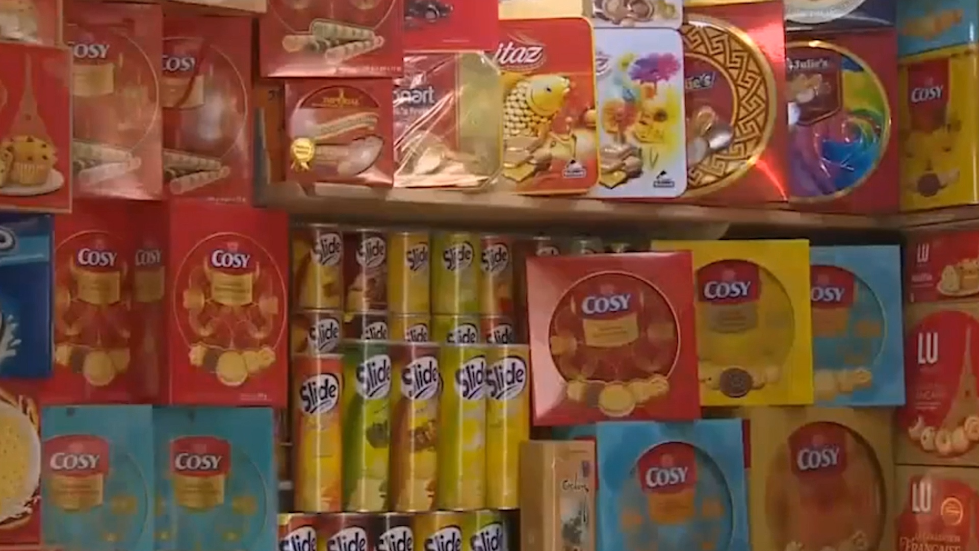 Than trong voi banh keo nhai thuong hieu hinh anh