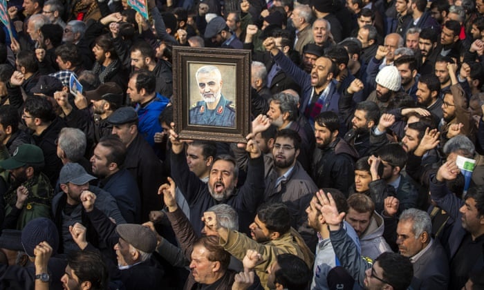 Tuong Soleimani bi theo dau vet va ha guc bang drone nhu the nao? hinh anh