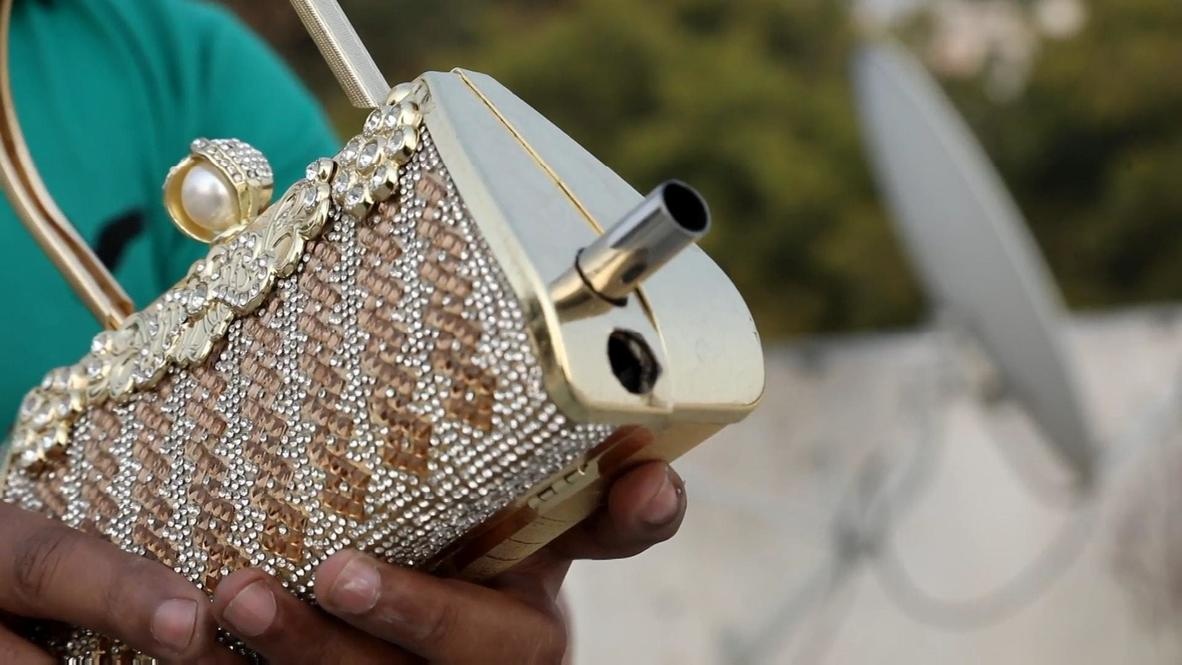 Chang trai An Do sang che vi ngan quay roi tinh duc cho phu nu hinh anh