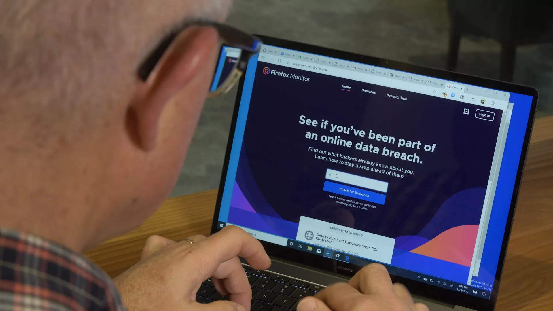 Cach kiem tra du lieu ca nhan co bi ro ri tren dark web? hinh anh