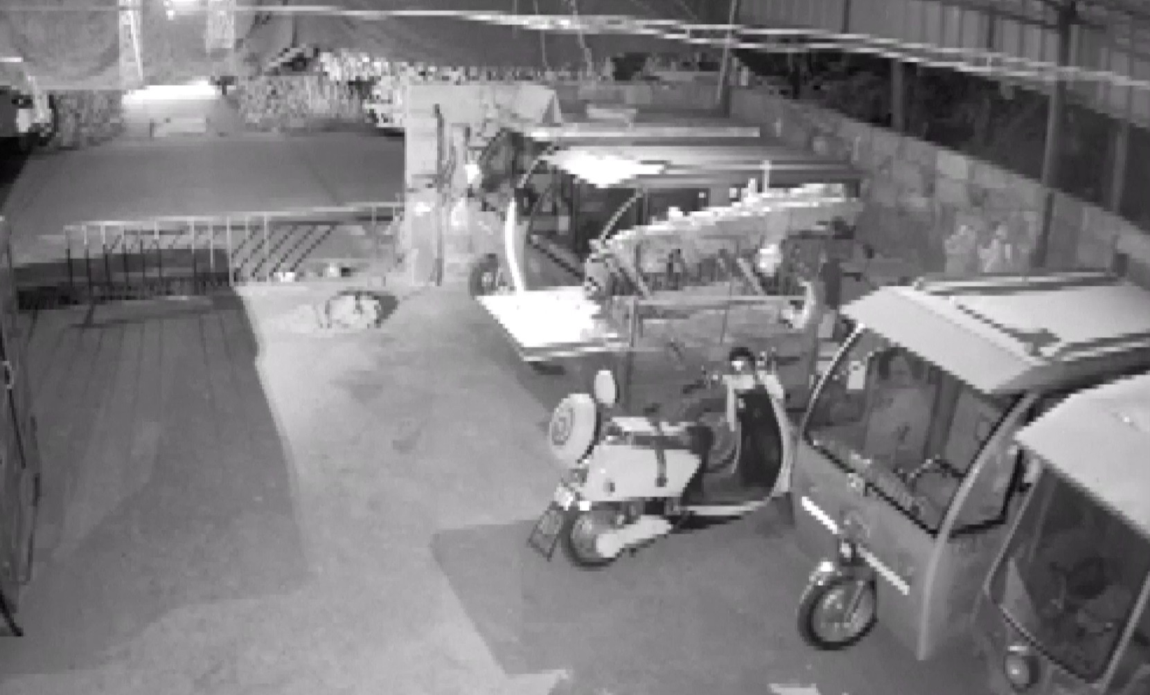 Dong dat manh rung chuyen Tu Xuyen, Trung Quoc hinh anh