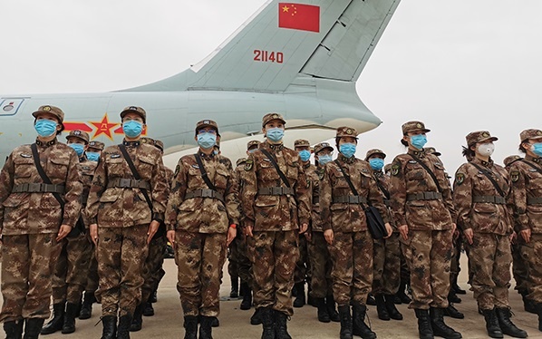 Trung Quoc dieu 1.400 quan y den benh vien Hoa Than Son o Vu Han hinh anh