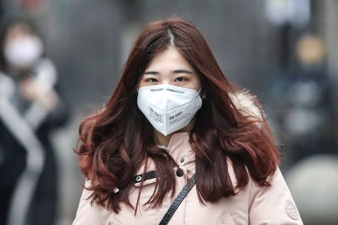 Dan Vu Han: Virus moi la ke thu chu khong phai chung toi hinh anh