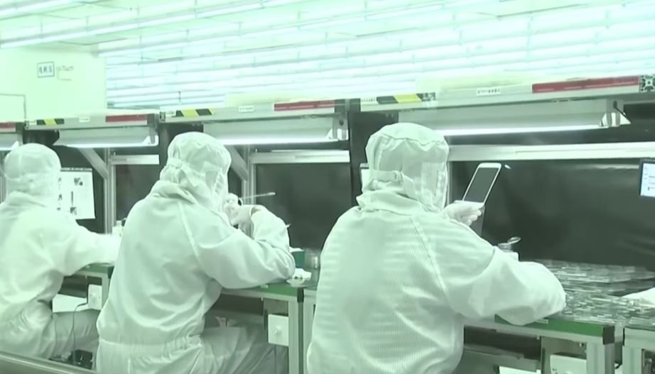 Apple, Tesla va cac doanh nghiep lon doi mat voi dai dich virus corona hinh anh