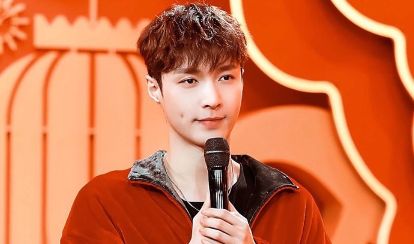 Lay (EXO) sang tac nhac dong vien nguoi dan giua dich virus corona hinh anh