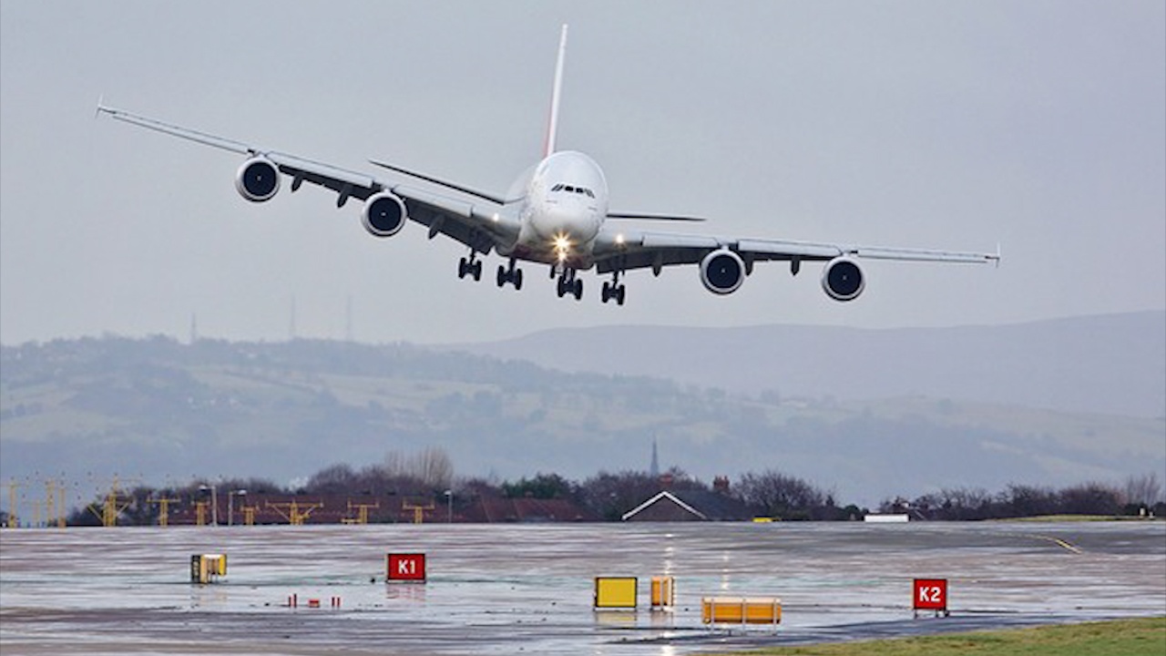 Cac quy tac ky la phi cong phai tuan thu nghiem ngat truoc khi ha canh hinh anh