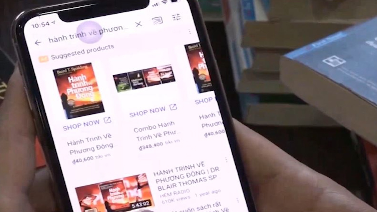 Vi pham ban quyen sach noi tren YouTube hinh anh