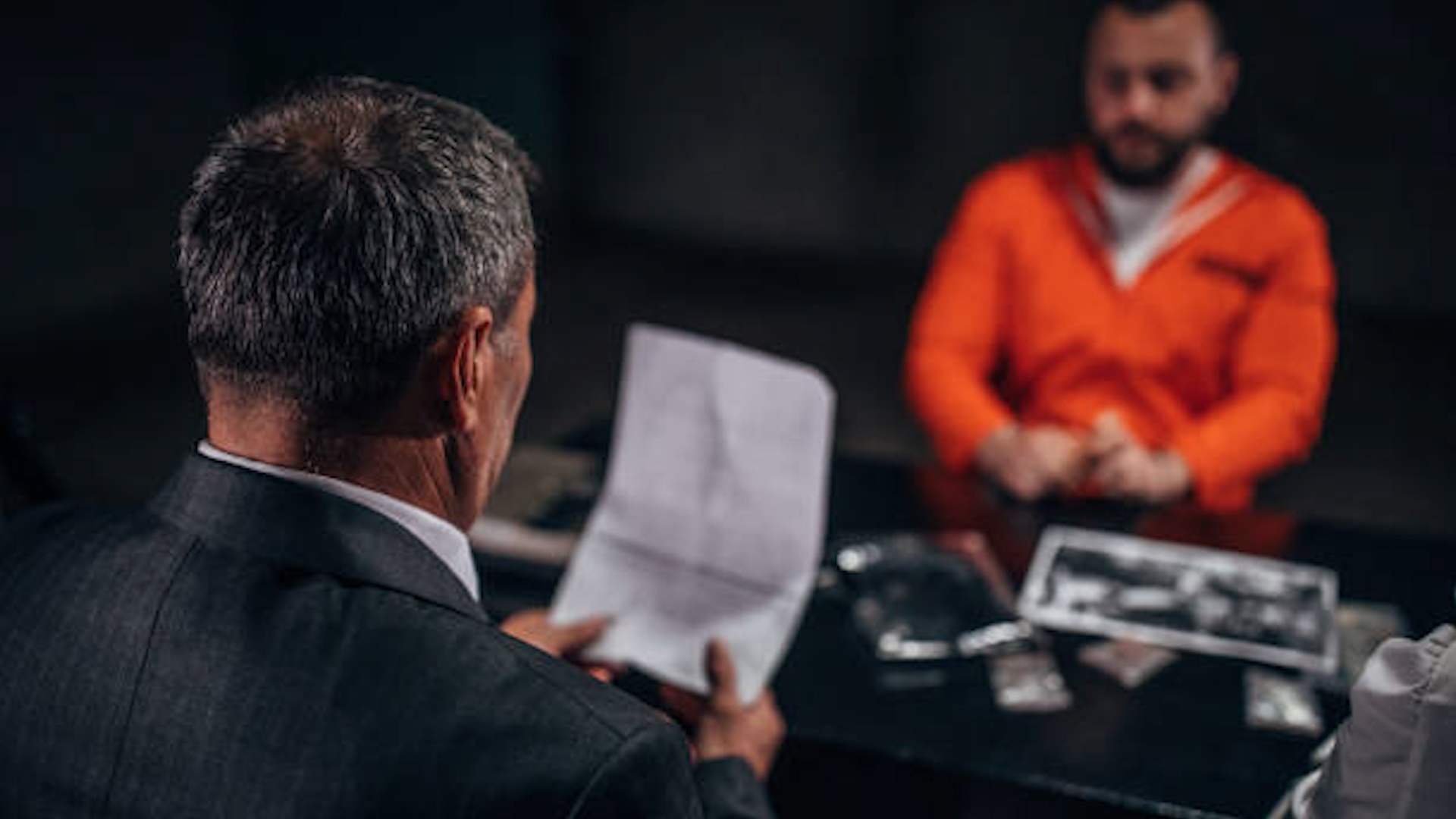 Ky thuat tham van cua dac vu FBI khien nghi pham khong the noi doi hinh anh