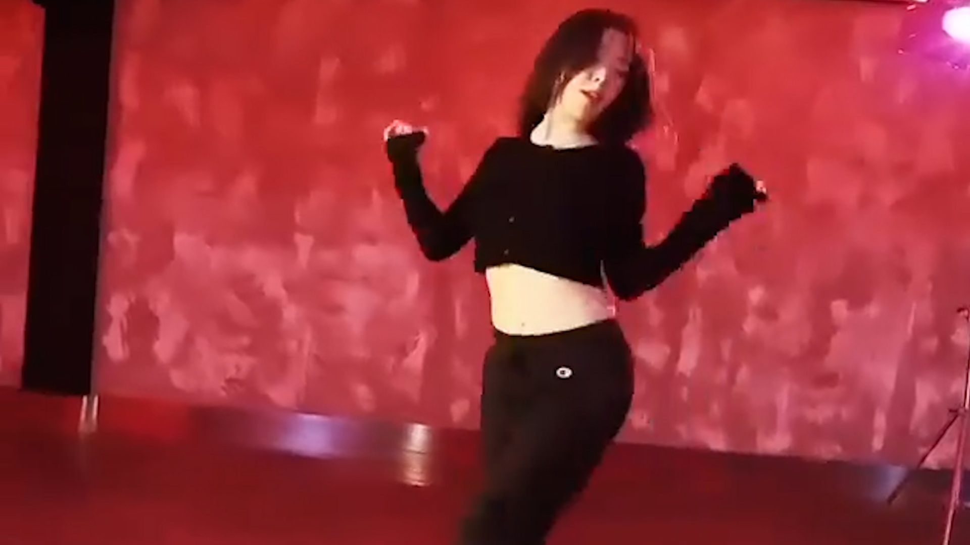 'Nu than Kpop' Irene tap vu dao quyen ru hinh anh