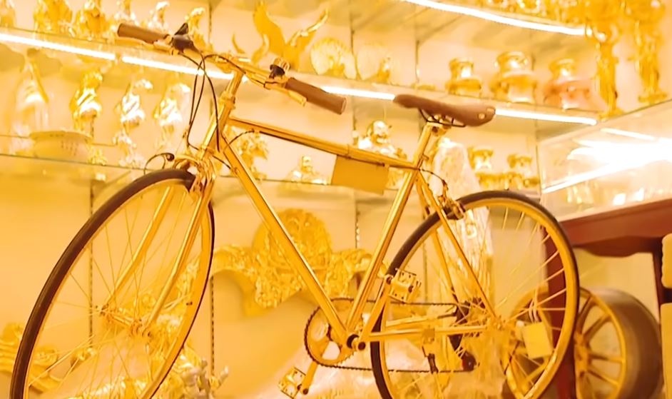 Do xe dap bang cach ma vang 9999 hinh anh